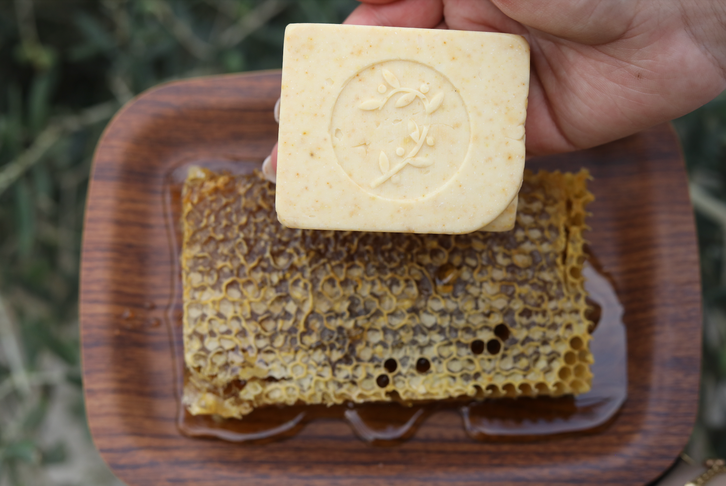 Honey Oat Cleansing Soap Bar